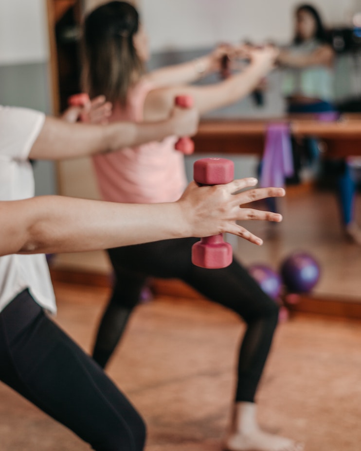 Read more about the article 7-Day Barre Workout Plan – Beauty Bites