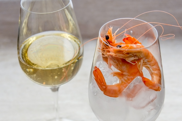 Read more about the article Shrimp Wine Pairing: 10 Best Wines that go with Shrimp