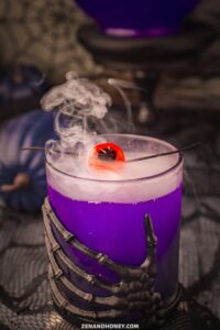 Read more about the article Spooky Halloween Punch – ZEN AND HONEY